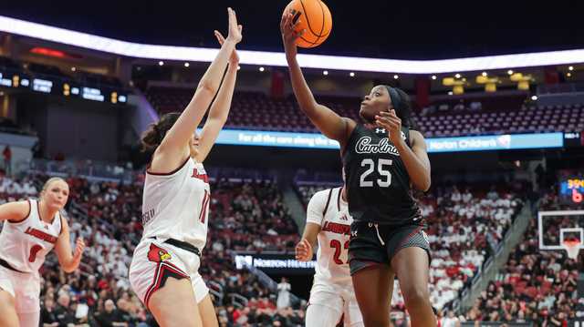 No. 22 UofL battles No. 3 South Carolina to the wire