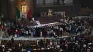 Miles de Fieles Cantan las Mañanitas a la Virgen de Guadalupe en la Basílica