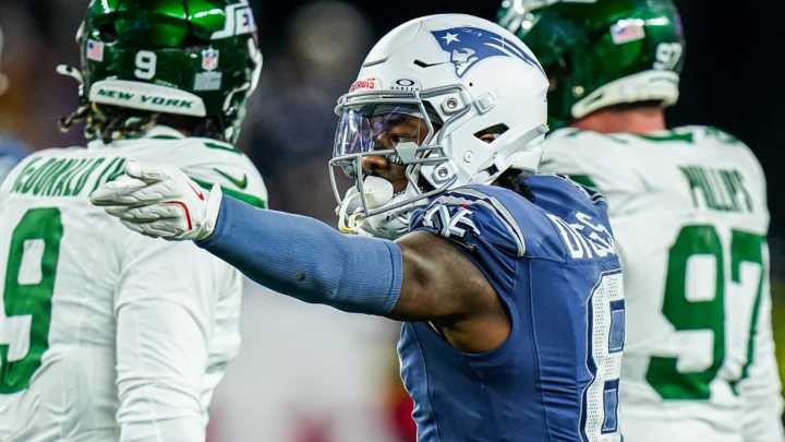 The '1,500-receiving-yard NFL seasons' quiz