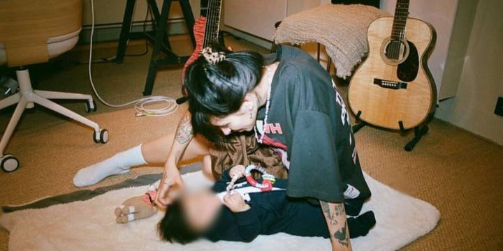 Cazzu revela detalles sobre la crianza de Inti y confirma que su hija no escucha la música de Nodal