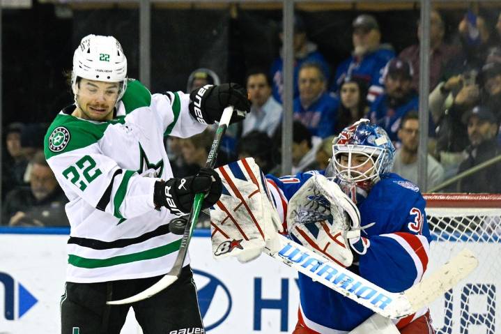 Deadspin | Vladislav Gavrikov's OT tally takes Rangers past Stars