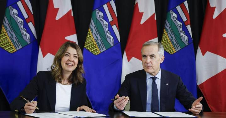 Alberta changes undermine carbon deal with Ottawa: critics