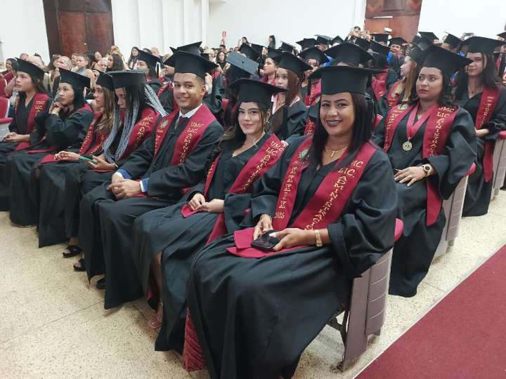 Egresaron 125 profesionales Universidad Marítima del Caribe