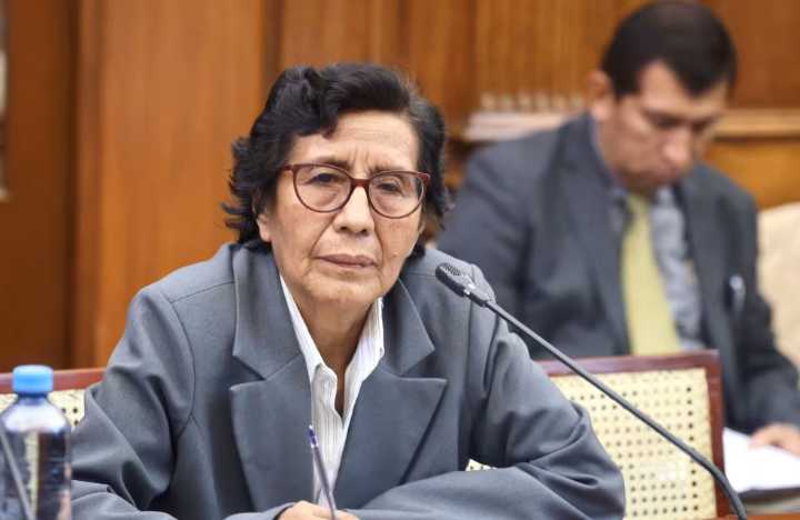 Congreso: hoy ven informe contra Vásquez por supuesto nepotismo