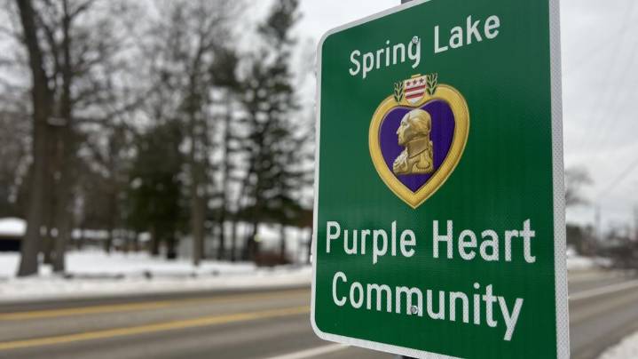 New signs of patriotism on display in Tri