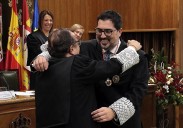 El presidente del Consejo General de la Abogacía defiende en León la independencia judicial