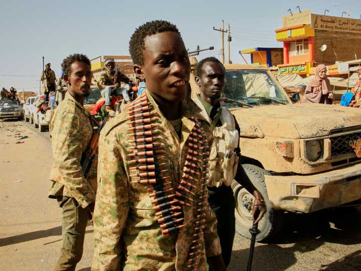 Sudan army refutes claim that RSF has seized key city of Babnusa