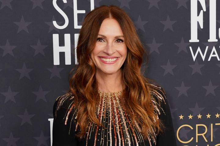 Julia Roberts Wore Penny Loafers, and We Found Cole Haan and More Lookalikes