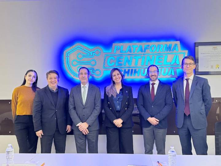 Refuerza Gilberto Loya coordinación con Embajada del Reino Unido