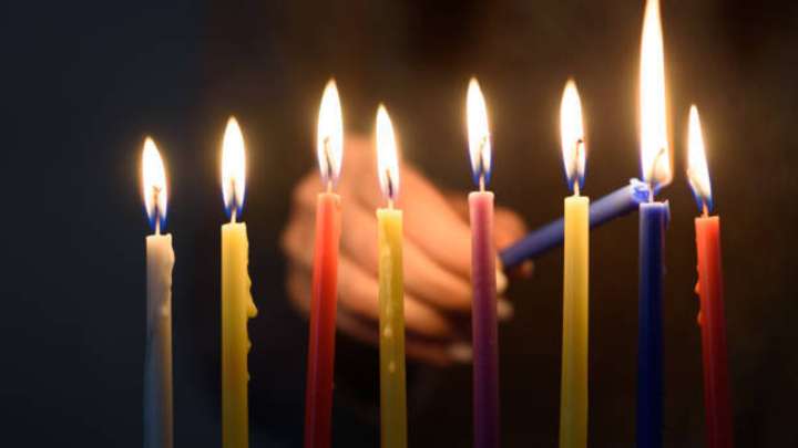 Día de las Velitas 2025: ¿cuál es la hora ideal para encenderlas en Colombia?