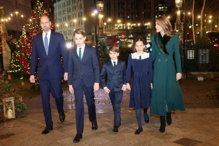 Kate Middleton hosts her annual Christmas carol service