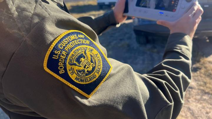 Estados Unidos elimina programas de reunificación familiar para ciudadanos de Colombia y otros seis países latinoamericanos