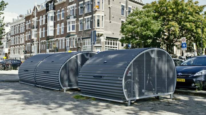 City chooses California vendor for citywide bike parking network