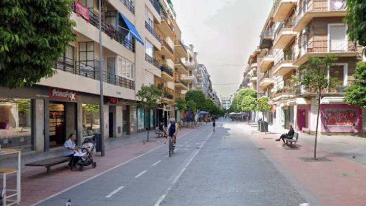 Eliminan el carril bici de la calle Asunción ante las quejas de los comerciantes