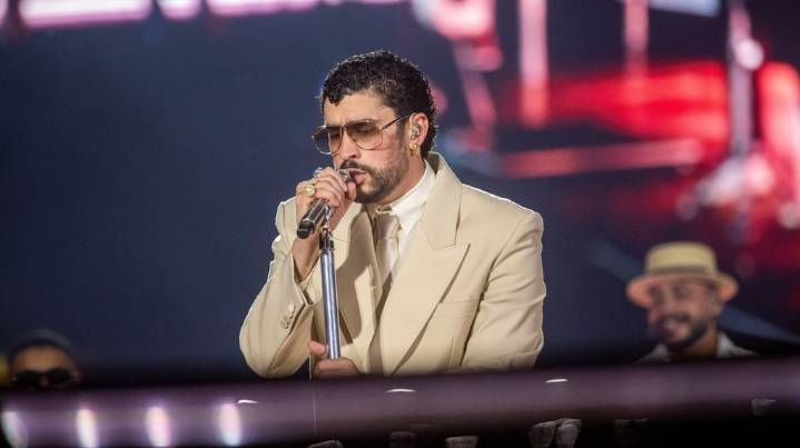 Bad Bunny rompió un nuevo récord en la industria de la música y destronó a Taylor Swift