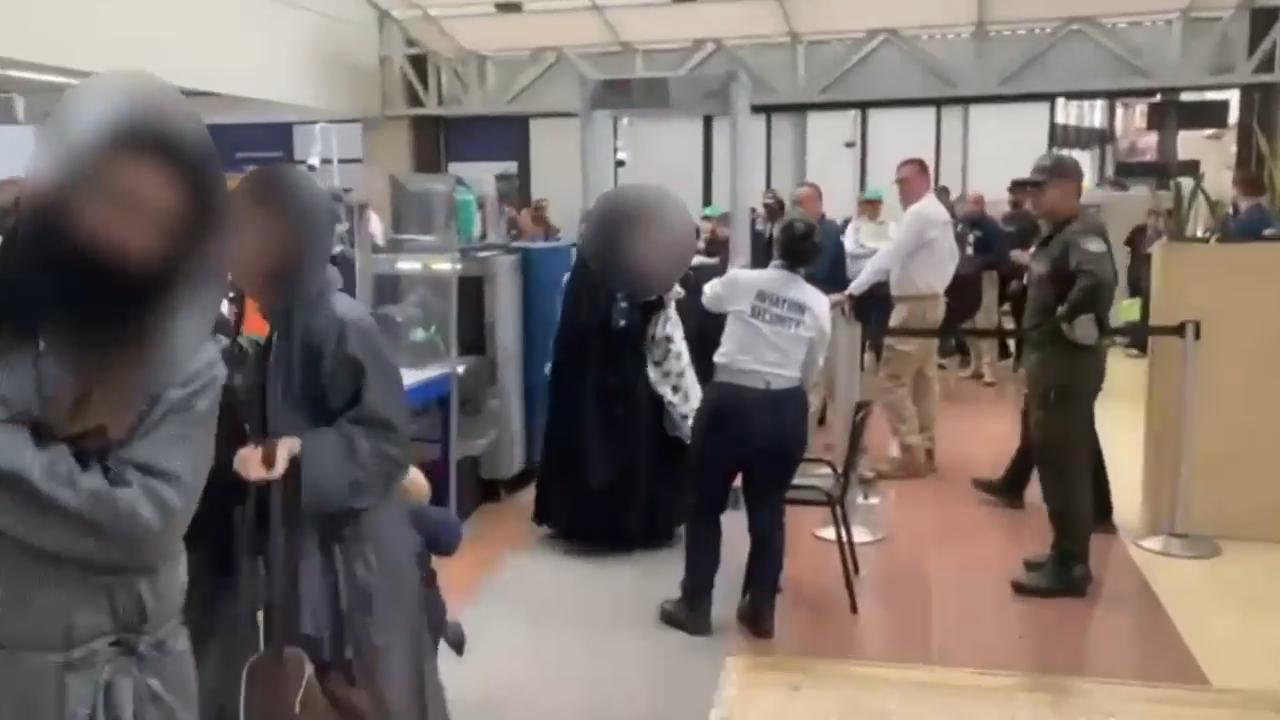 Colombia expels several members of ultra-Orthodox Jewish Lev Tahor sect to US