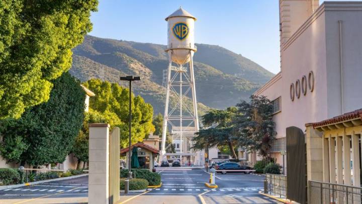 Netflix anuncia que llegó a un acuerdo para comprar Warner Bros. y HBO