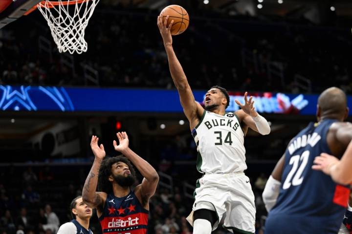 Bucks coach Doc Rivers disputes report that Antetokounmpo is talking with team about his future
