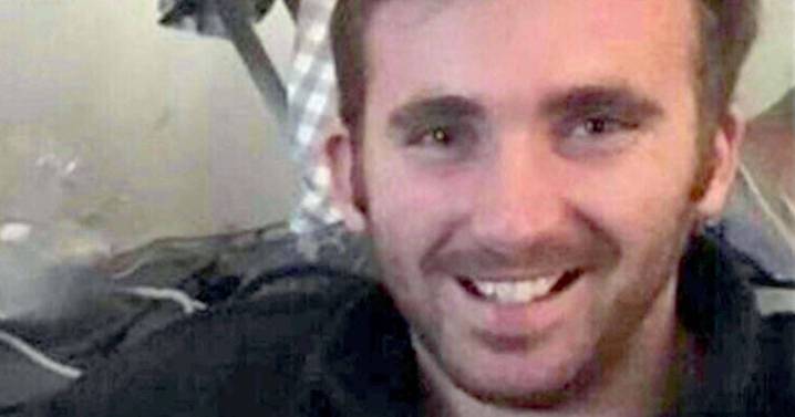 Tributes paid to 'born soldier' British paratrooper killed in Ukraine