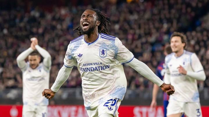 Aston Villa wins 8th straight game with 2-1 victory over Basel in Europa League