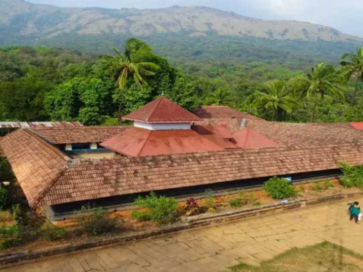 Supreme Court says temple offerings are God's property:Not to save banks; orders Kerala's Tirunelli temple to return FD money