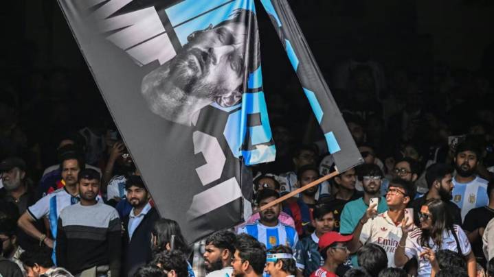 Visita de Messi a estadio de Calcuta concluye en disturbios