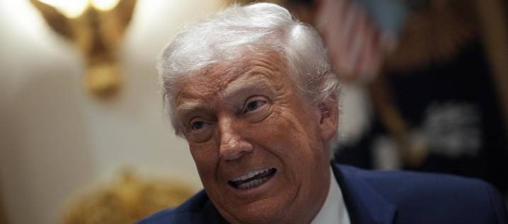 Trump aseguró que Maduro tiene los "días contados" y no descartó una invasión terrestre