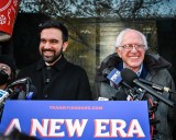 Mayor-elect Mamdani, Sanders join Starbucks workers on picket line in Gowanus • Brooklyn Paper