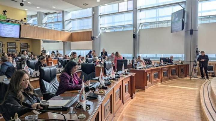 Aprueban Leyes de Ingresos 2026; Chihuahua 7000 mdp y Juárez 10000 mdp