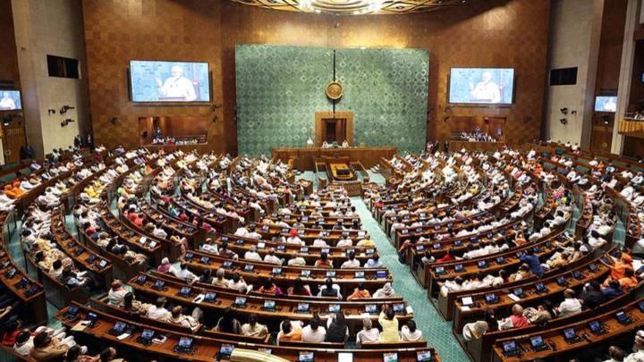 Opposition Demands Statement from Govt 'Indigo Airlines Crisis'