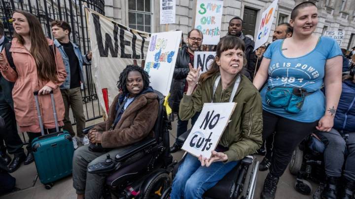 State pension age rise and housing benefit cuts blamed for rise in PIP claims