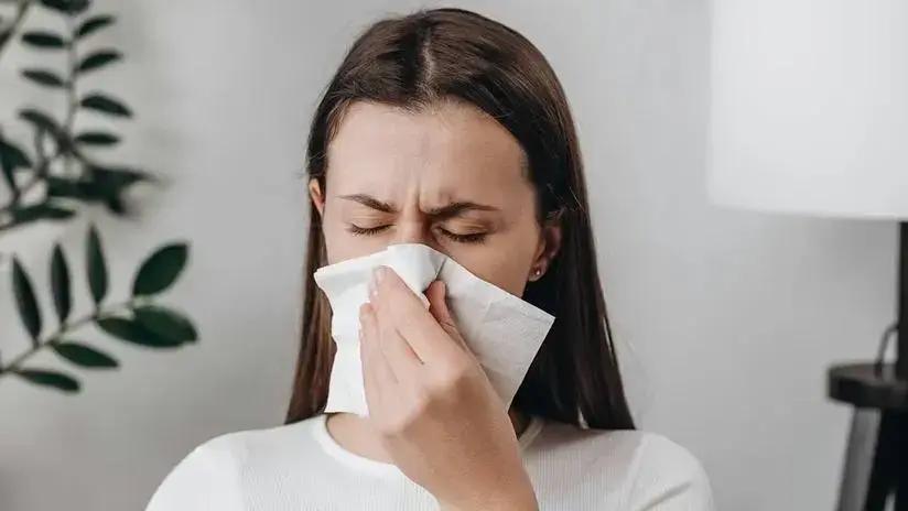 Aumentan casos de variante de la gripe H3N2 en Europa, Asia y Estados Unidos: ¿cuáles son sus características y síntomas?