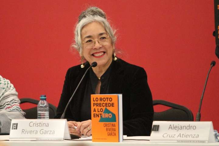 “Leer es producir una nueva realidad con otro”: Cristina Rivera Garza