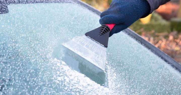 How to keep windscreens ice free with one household item
