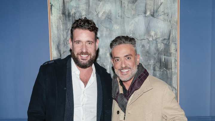 Fran Antón, marido de Kiko Hernández, atendido de urgencia en su huelga de hambre: tenemos su informe médico