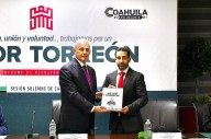 Román Cepeda entrega al Cabildo de Torreón el Primer Informe sobre el estado que guarda la actual Administración Pública Municipal