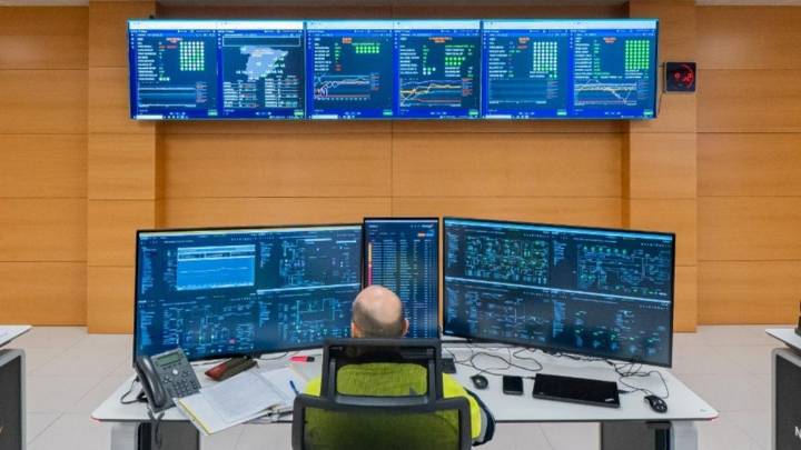 Naturgy crea un ‘cerebro’ único para controlar todas sus centrales de gas en España en pleno boom tras el apagón