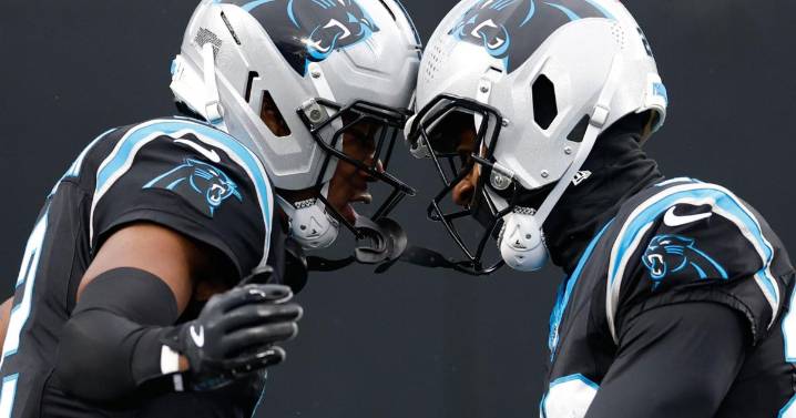 Panthers return from bye week rested, motivated after moving into first place tie with Tampa Bay