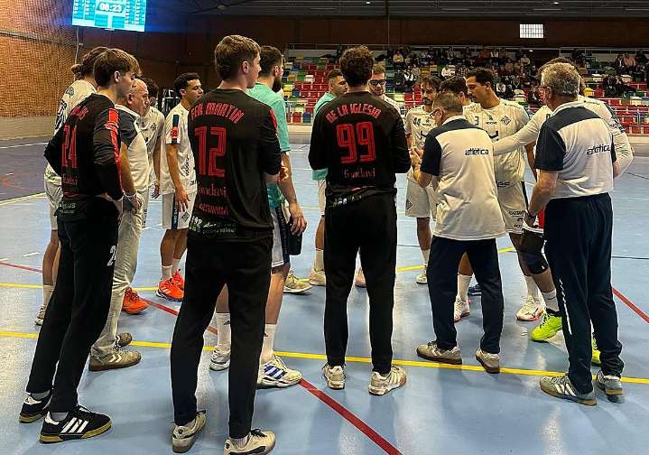 El Horizonte Atlética retoma la senda del triunfo ante un acelerado filial del Ademar