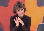 Así es Sonsoles Ónega: su edad, qué enfermedad tiene su hijo, su carrera y todos sus secretos