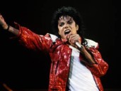 Michael Jackson es el primer artista en lograr éxitos en el Top 10 en seis décadas diferentes