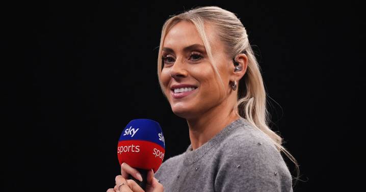 Sky Sports' Emma Paton wades in on darts issue Wayne Mardle branded 'vindictive'