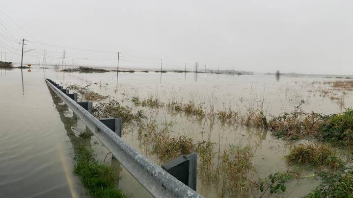Live updates: River flooding, landslide risk continue in western Washington