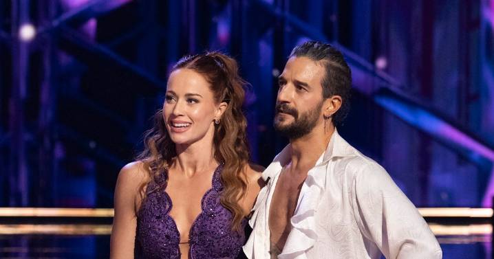 'Mormon Wives' Whitney Leavitt To Star In 'Chicago' On Broadway