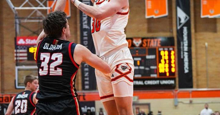 Bengals drain 15 threes in 93-79 win over Denver