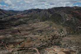 16,000 Fossil Footprints In Central Bolivia Reveal Dinosaur Behavior