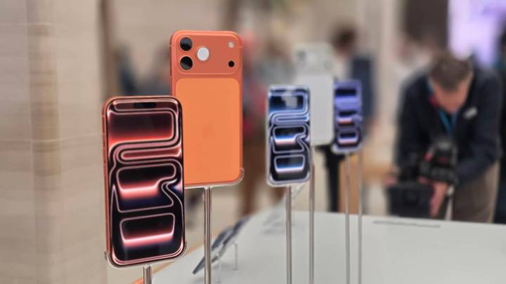 iPhone 17 will drive record Apple shipments in 2025: IDC