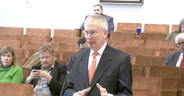 Mahoney tells lawmakers DOJ deal has helped UVa's presidential search
