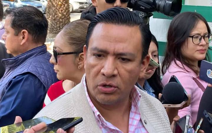 Pide Torres Sánchez a Lemonie apartarse de “protagonismos”