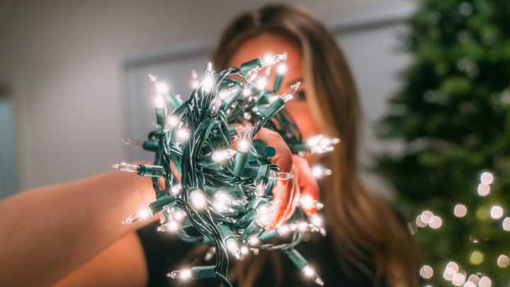 Is It Dangerous To Leave Christmas String Lights On All Night?
